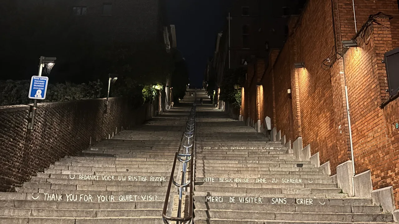 24. Montagne de Bueren, Luik | Ook de benen tellen mee