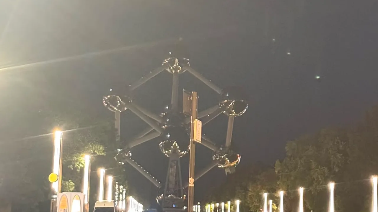 30. Atomium, Brussel | Groot denken in negen bollen
