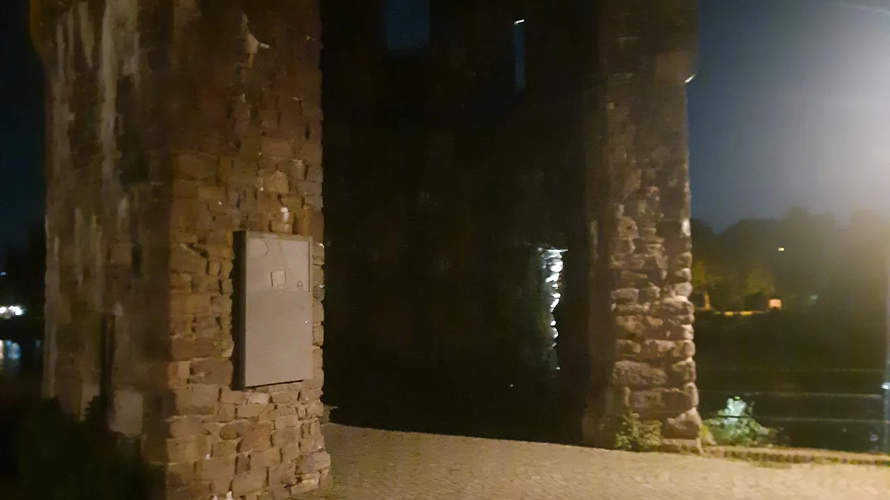 Maaspunttoren gespot