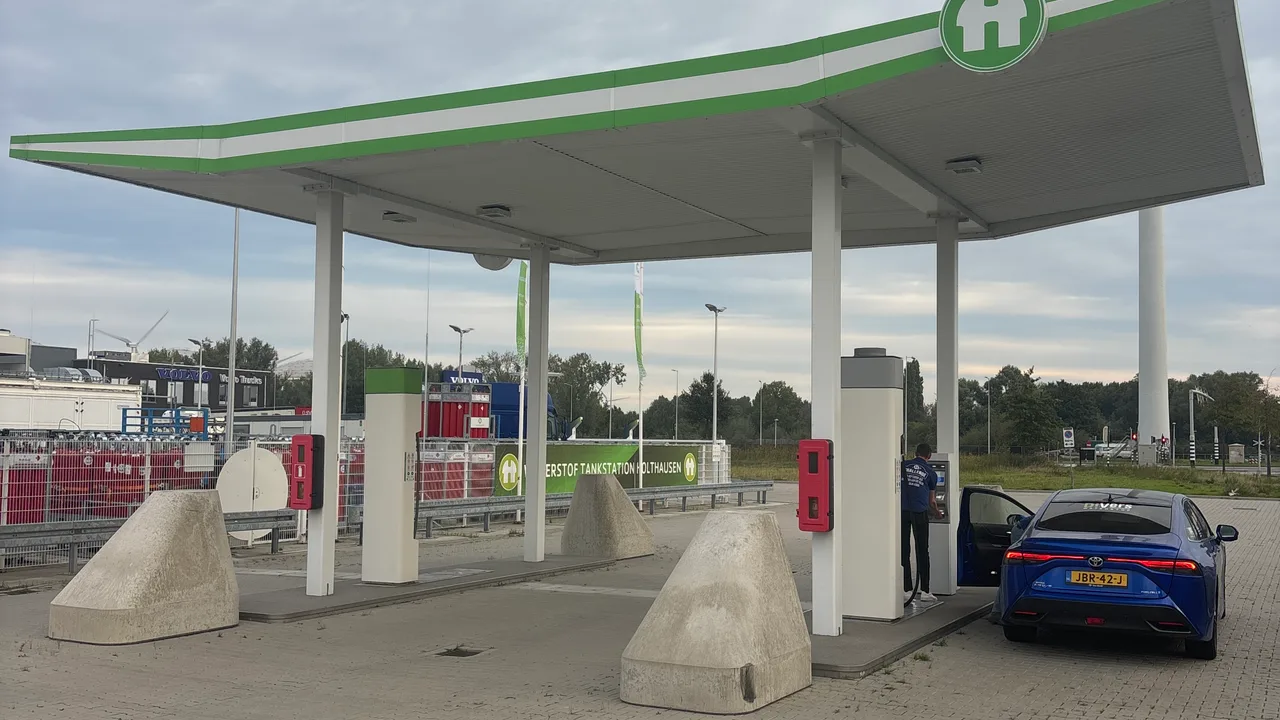 40. Holthausen, Amsterdam | Waterstof in de havenomgeving